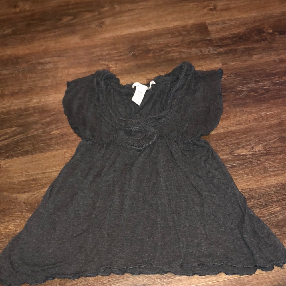 Max Studio Gray Shirt